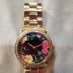 NWOT Goldtone floral watch
